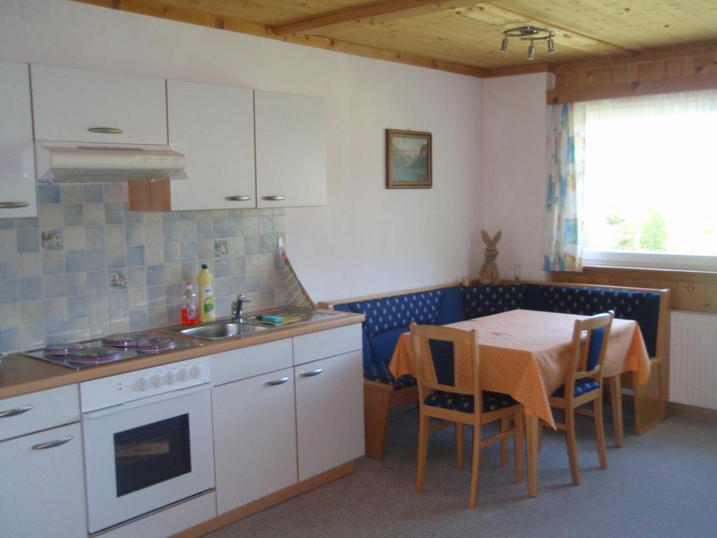 باد غويسرن Ferienwohnung Hillbrand الغرفة الصورة